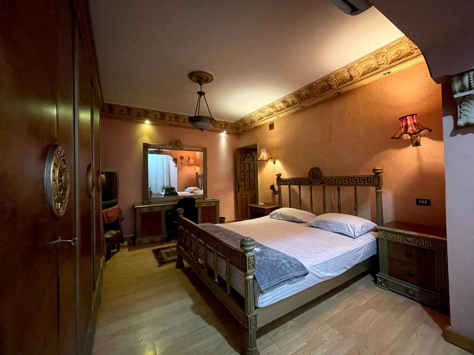 Luxury Living Nile In Star Towers, Maadi *